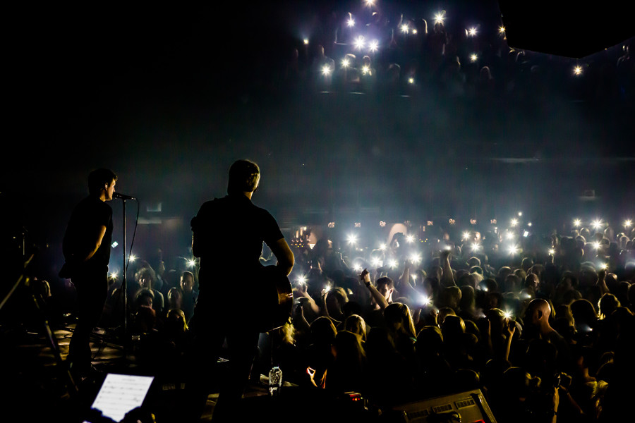 Racoon ‘All in Good Time’ Tour2015